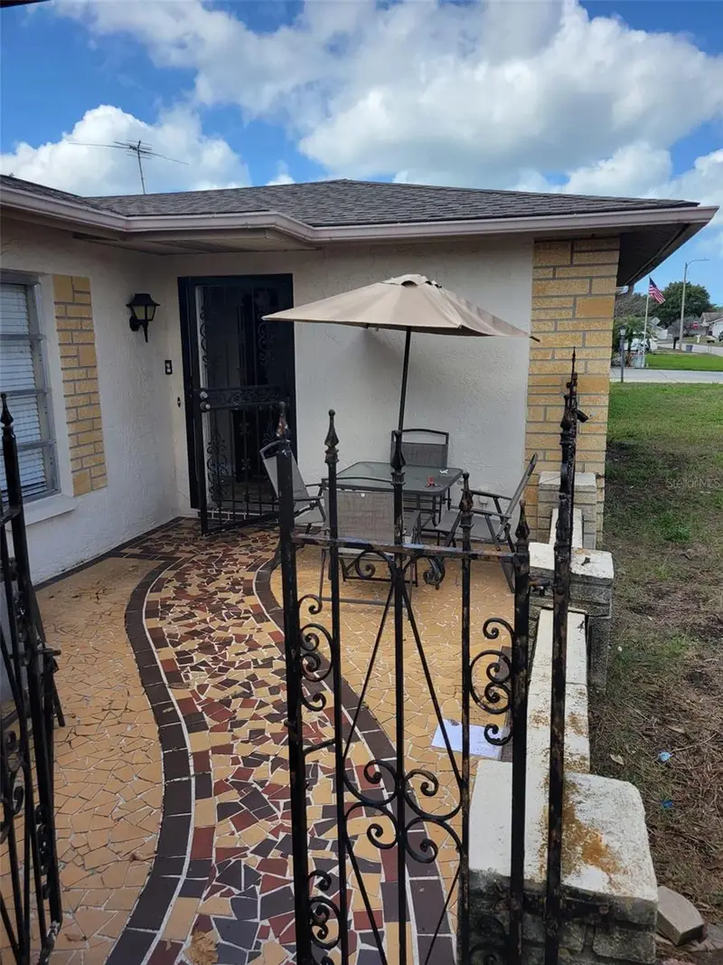 7530 Judith Crescent Cres, FL