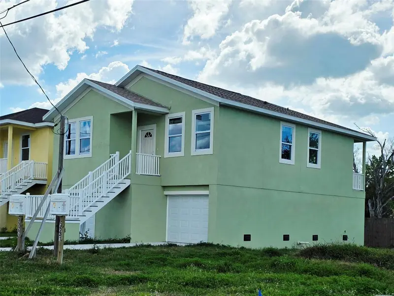 5527 Leisure Ln, FL