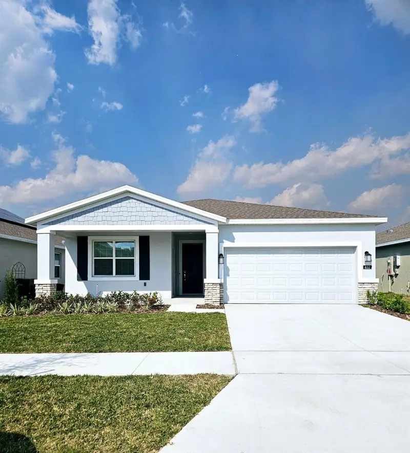 652 Daring Dr, FL