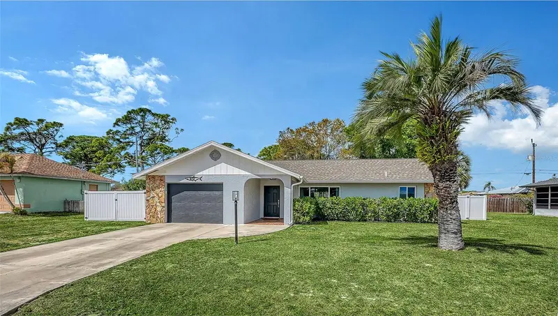 972 Leeward Rd, FL