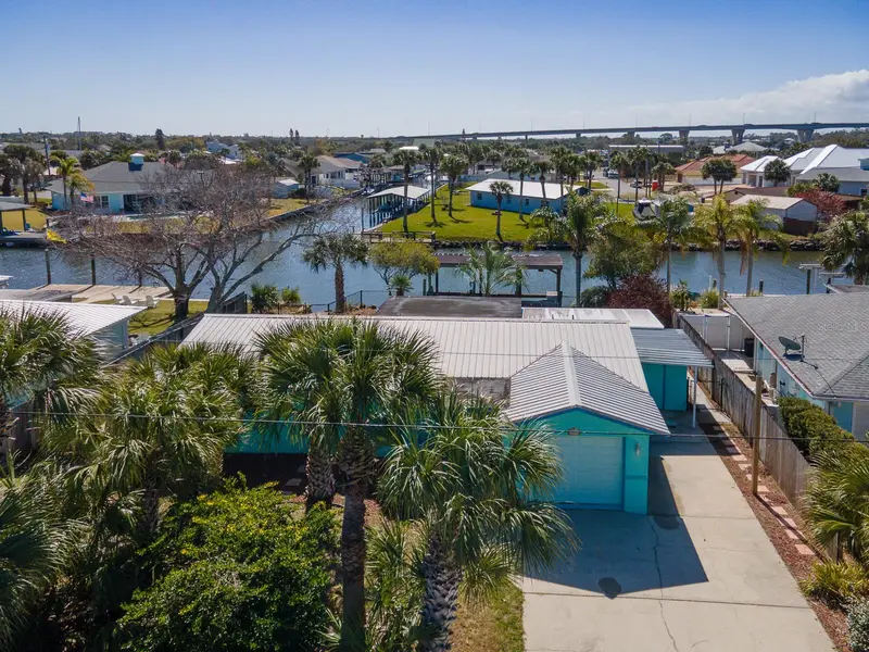 304 Palm Cir, FL