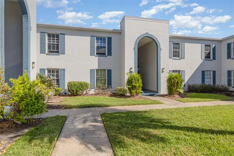 1030 Plantation Dr #C7, FL