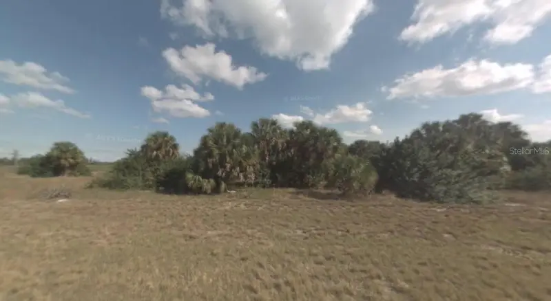 1095 Right Side Rd, FL