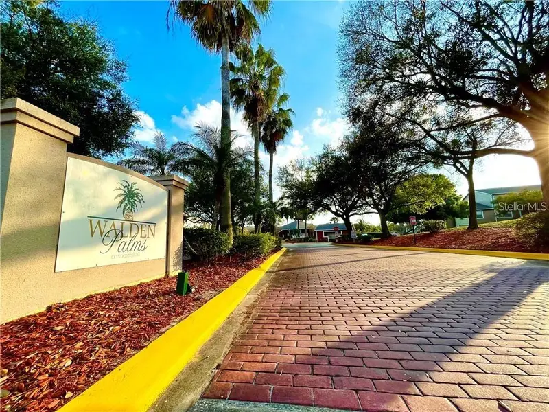 4756 Walden Cir #11, FL