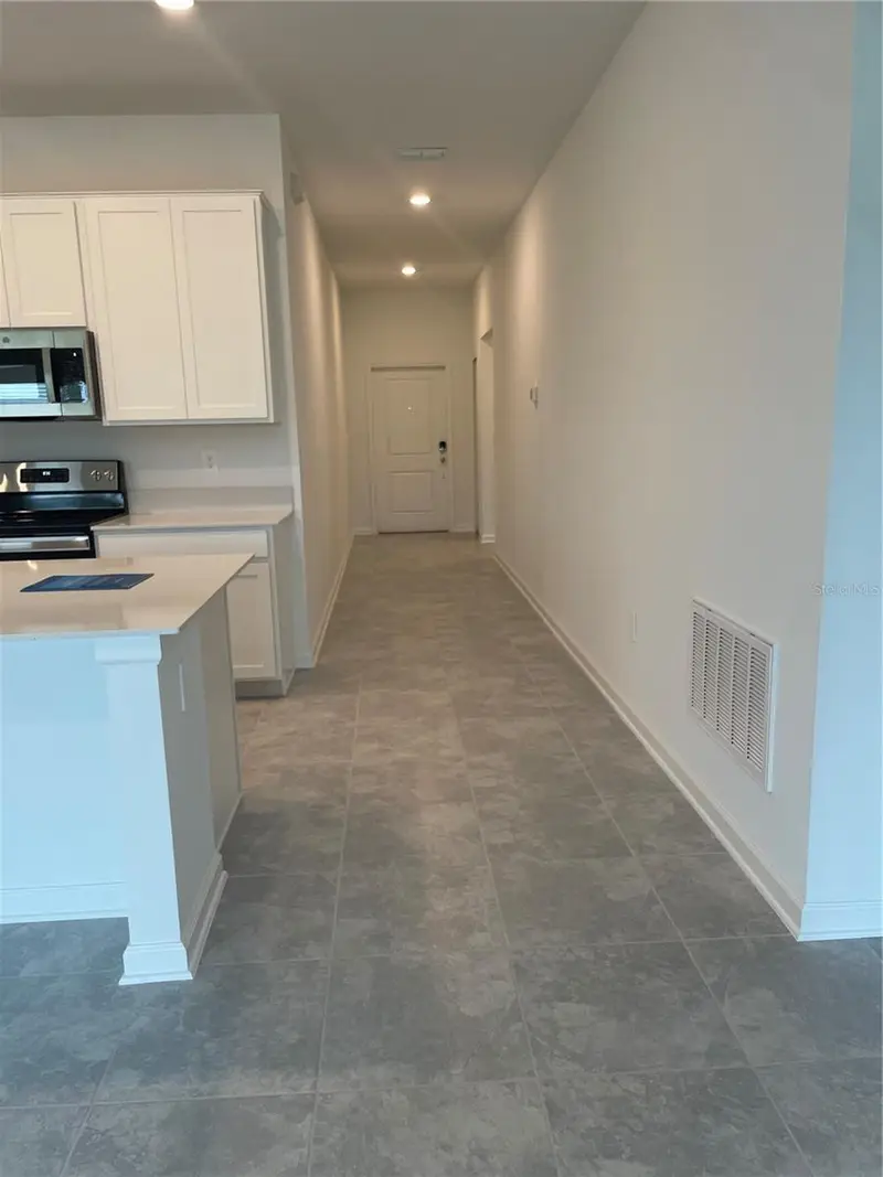 612 Daring Dr, FL