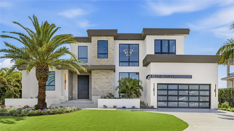 530 Chipping Ln, FL
