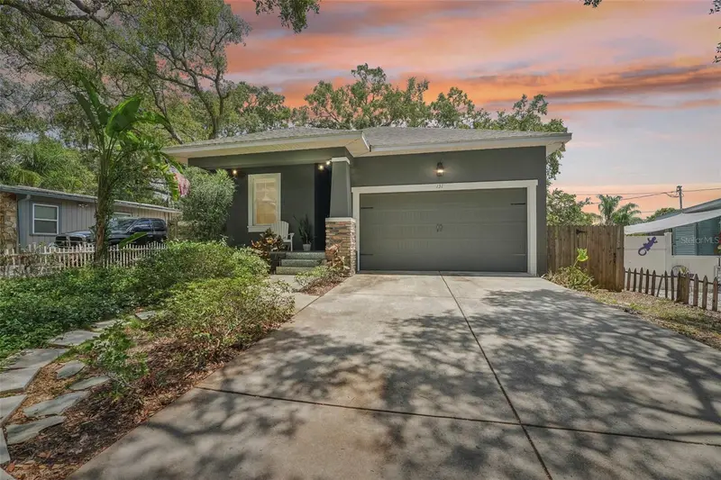 131 Pennsylvania Ave, FL