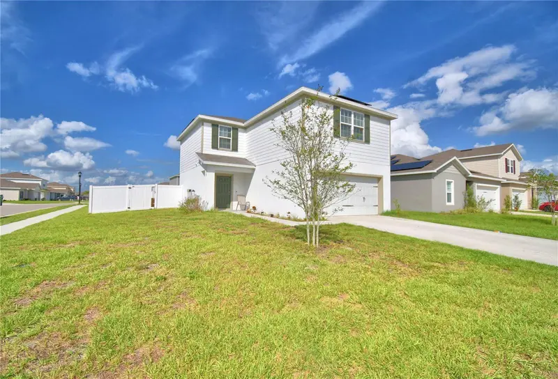 1533 Majestic Ln, FL