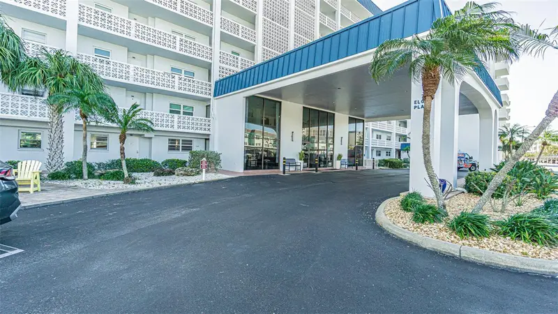 7 Elgin Pl #301, FL
