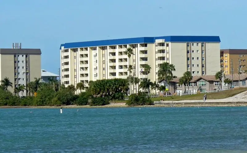 7 Elgin Pl #301, FL