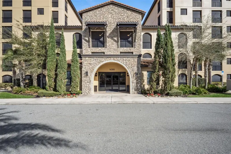 16300 County Road 455 #503, FL