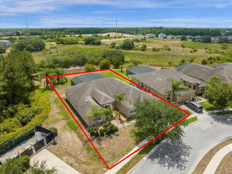 308 Yellow Snapdragon Dr, FL