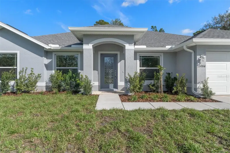 17 Hawthorne Ct, FL