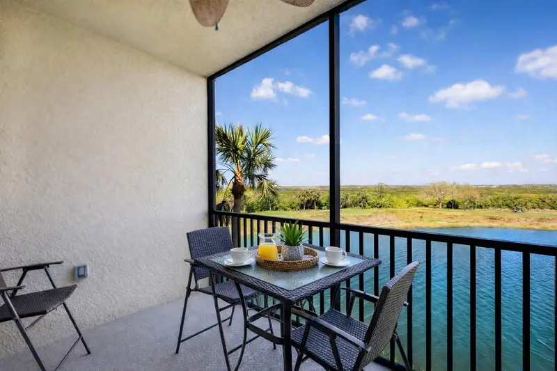 7005 River Hammock Dr #304, FL