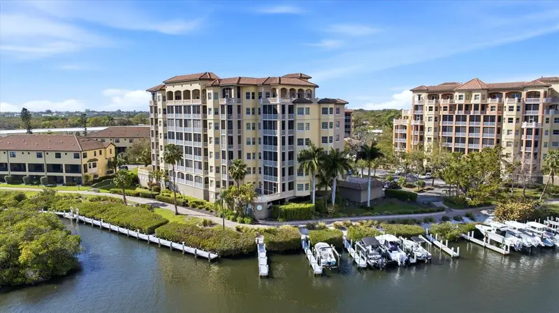 5531 Cannes Cir #603, FL