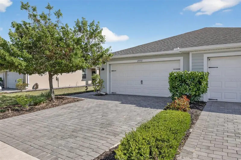 17757 Woodland Ct, FL
