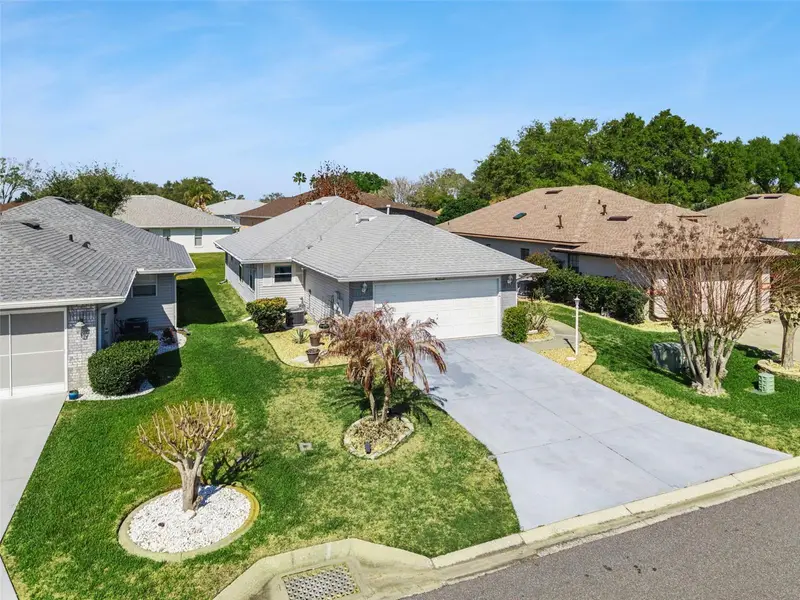 21617 Queen Elizabeth Ct, FL