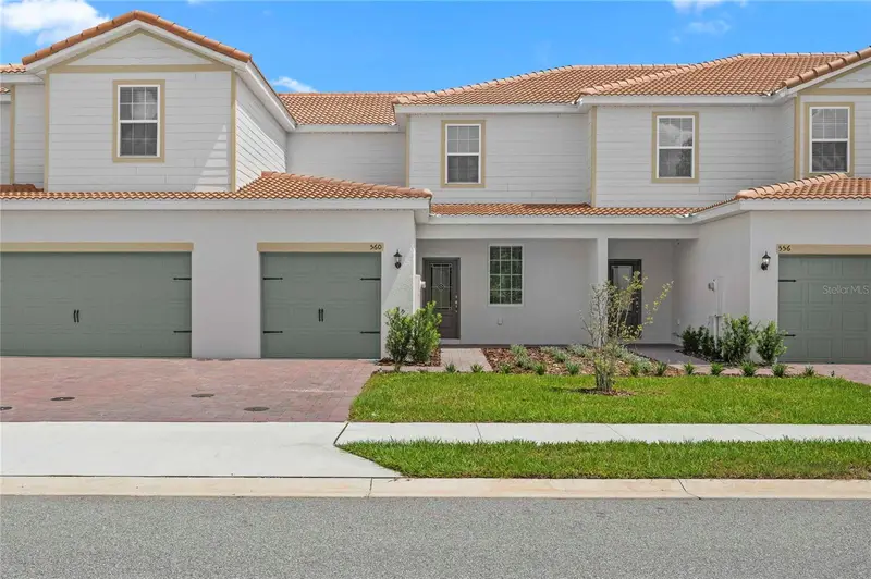 576 Bay Leaf Dr, FL