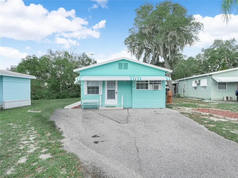 8 Silver Doctor Ln, FL
