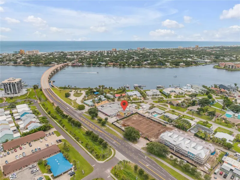 472 N Causeway, FL