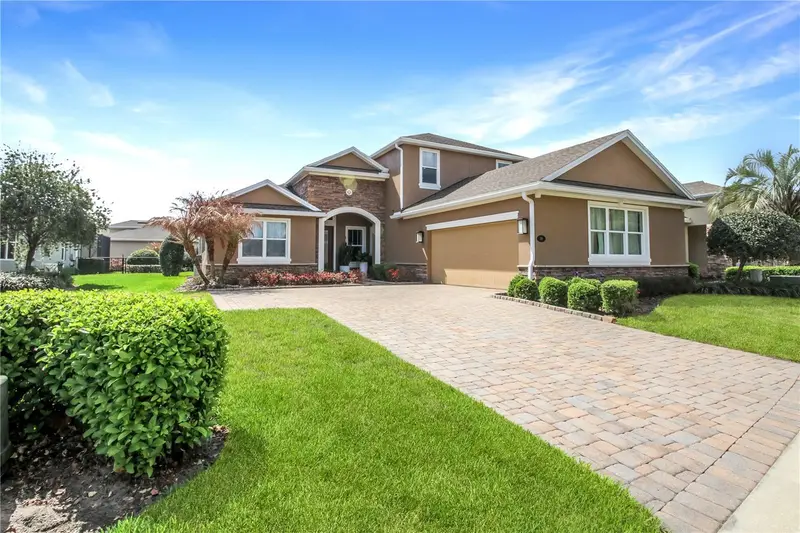 138 Old Moss Cir, FL