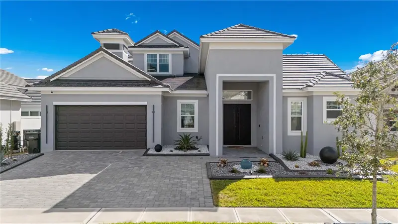 239 Hampton Loop, FL