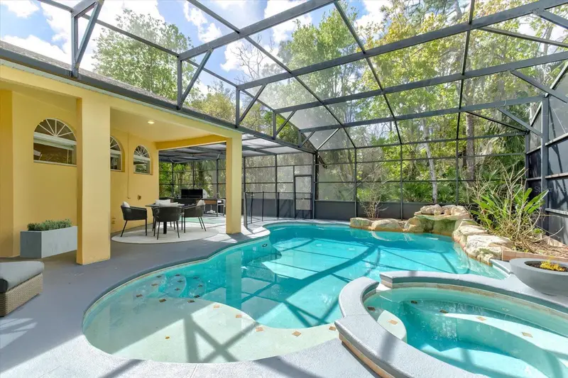 2624 Fawnlake Trl, FL