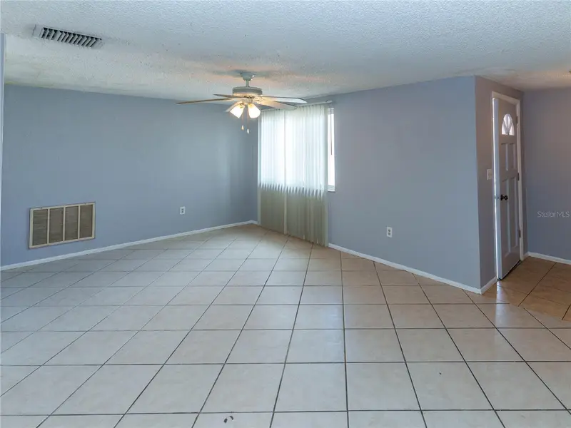 4150 Newbury Dr, FL