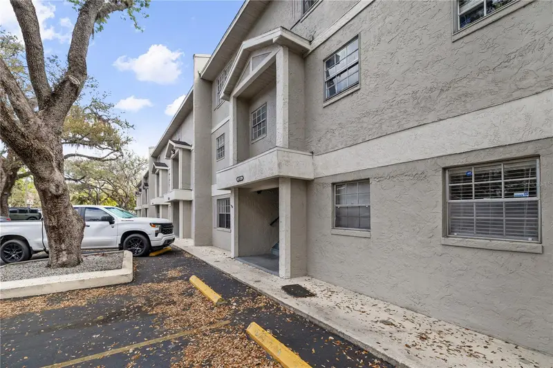 14414 Reuter Strasse Cir #212, FL