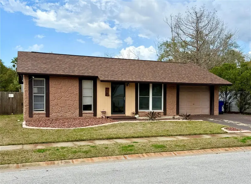 7974 Avenal Loop, FL