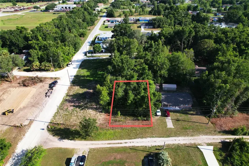 Nw 7th Pl, FL