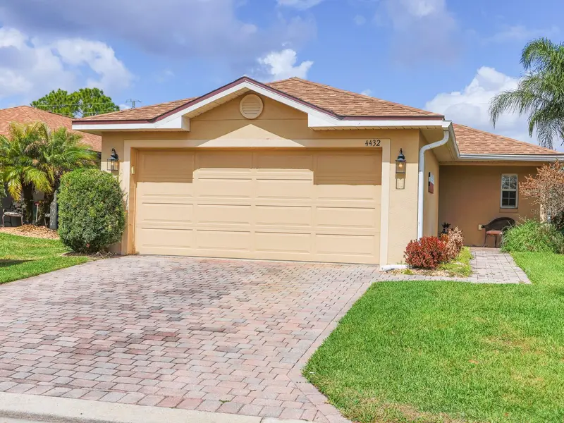 4432 Turnberry Ln, FL
