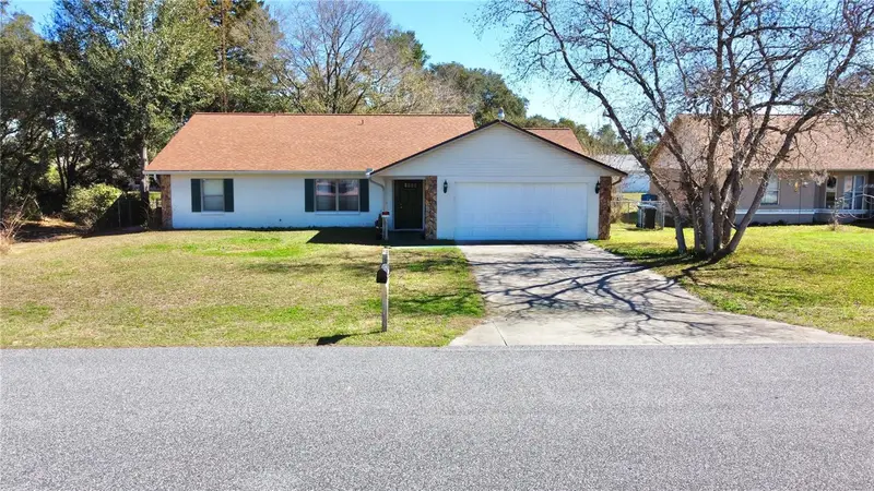 13718 Sw 40th Cir, FL