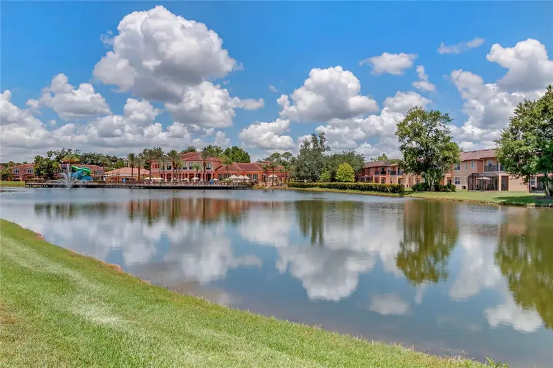 2718 Corvette Ln, FL