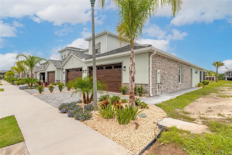 3038 Isles Way, FL