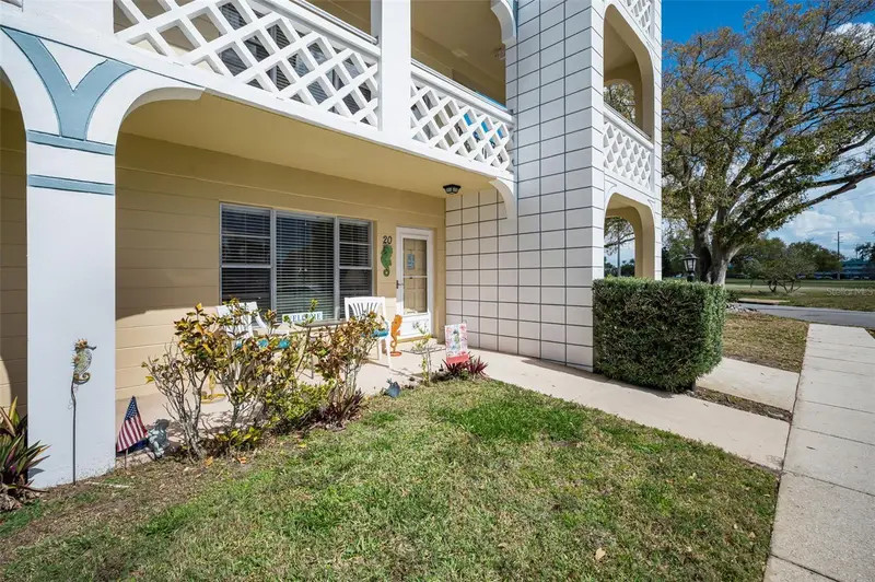 2404 Florentine Way #20, FL