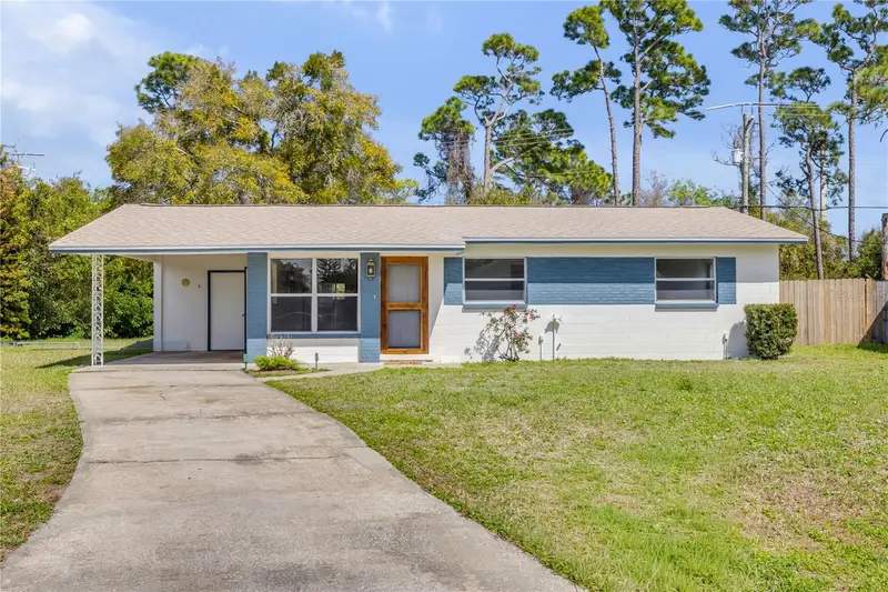 546 Cambridge Cir, FL