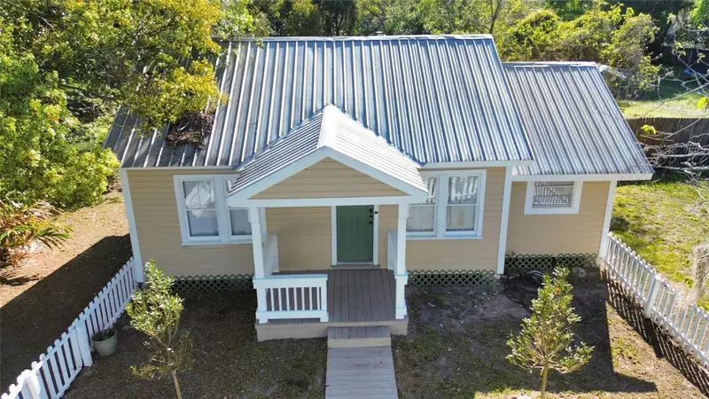 133 Lucie Ave, FL