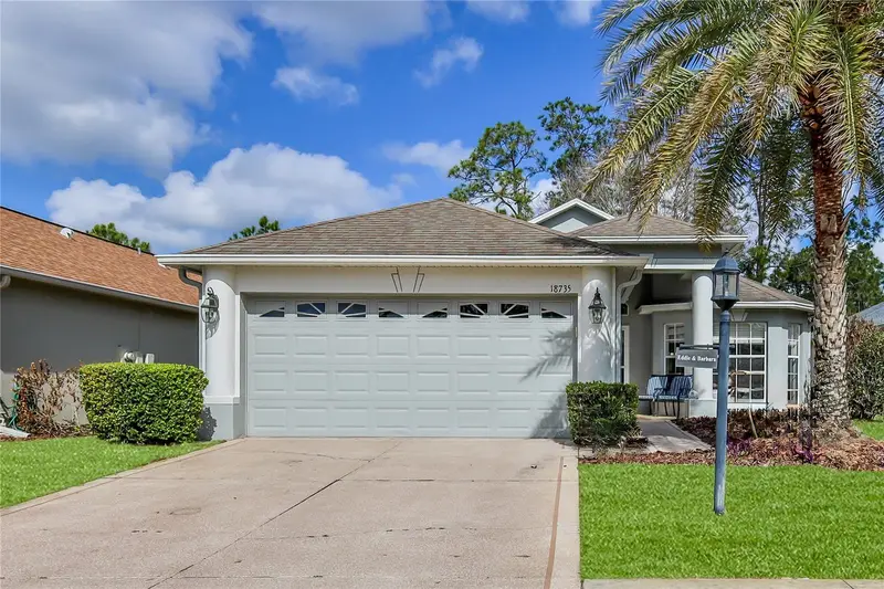 18735 Rolling Hills Loop, FL
