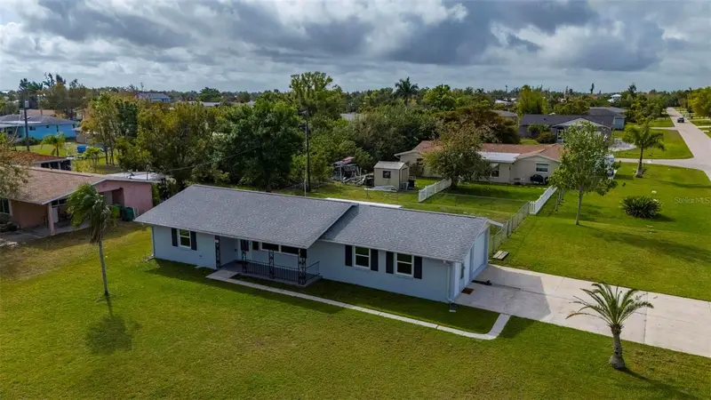 721 Pompano Ter, FL