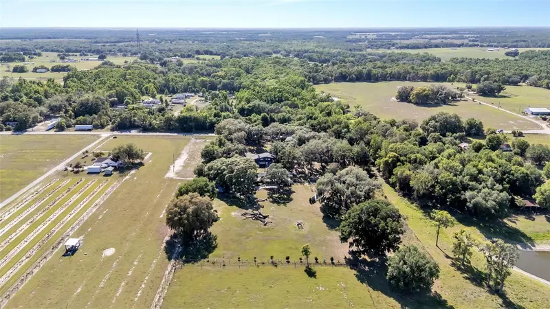 15300 Lake Iola Road, FL