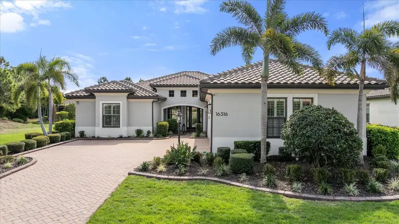 16316 Castle Park Ter, FL