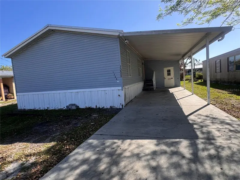 1226 Se 8th Ave, FL