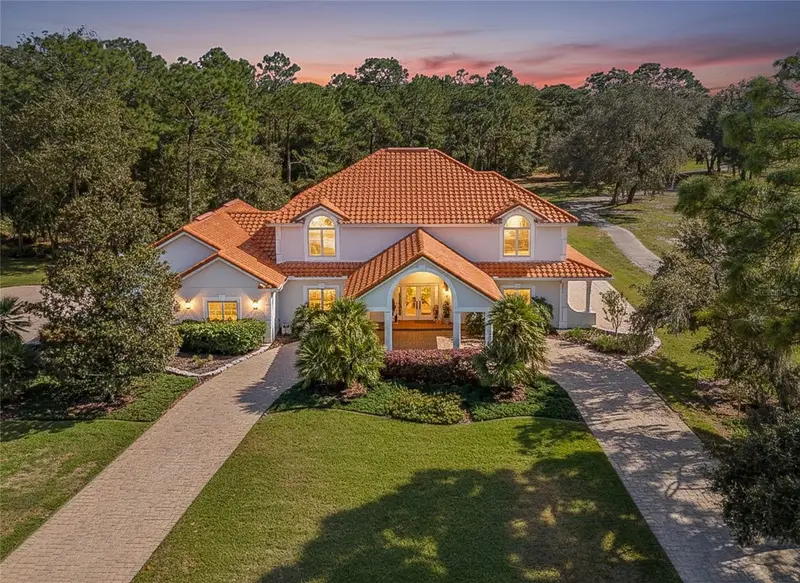 5198 Legend Hills Ln, FL