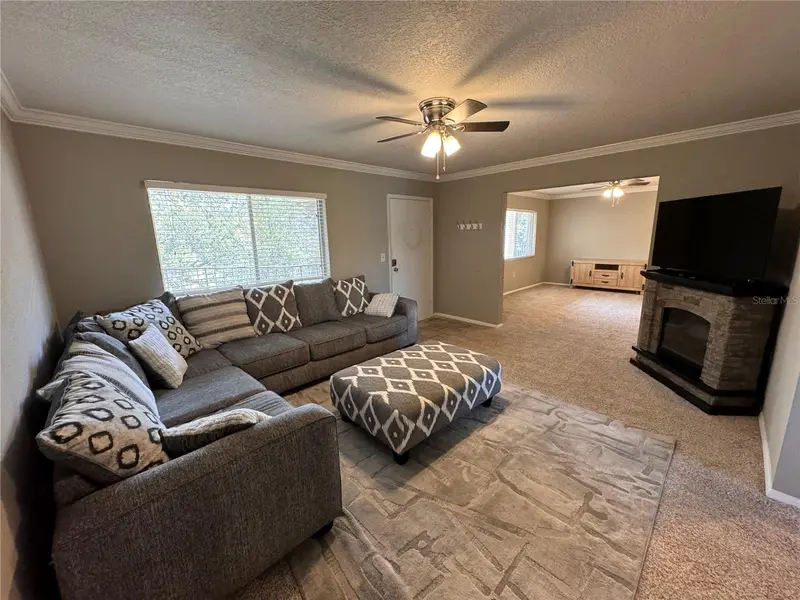 120 Blue Point Way #320, FL