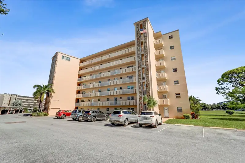4040 Ironwood Cir #406f, FL