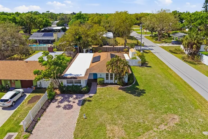 1097 Willis Ave, FL