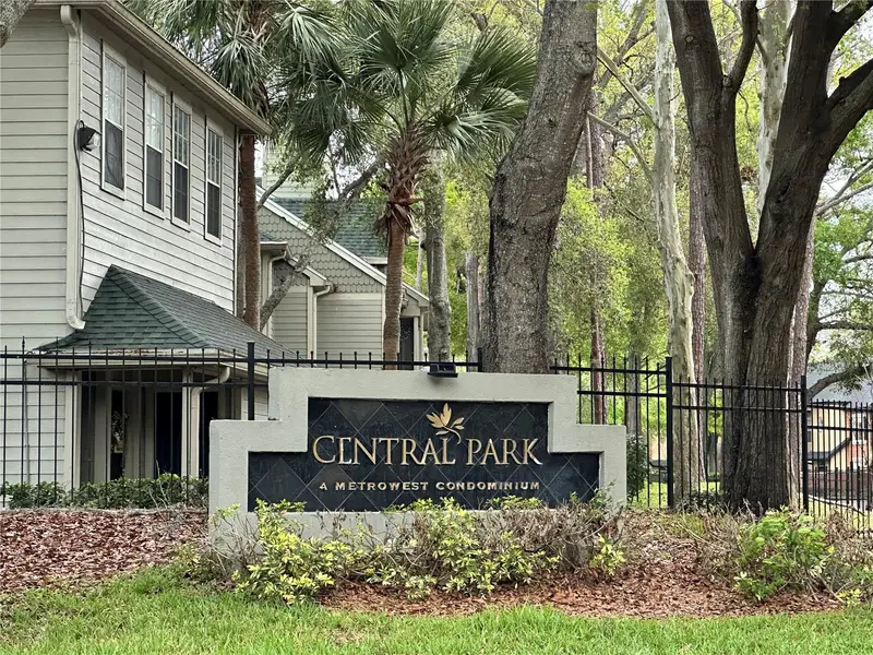 6004 Westgate Dr #301, FL