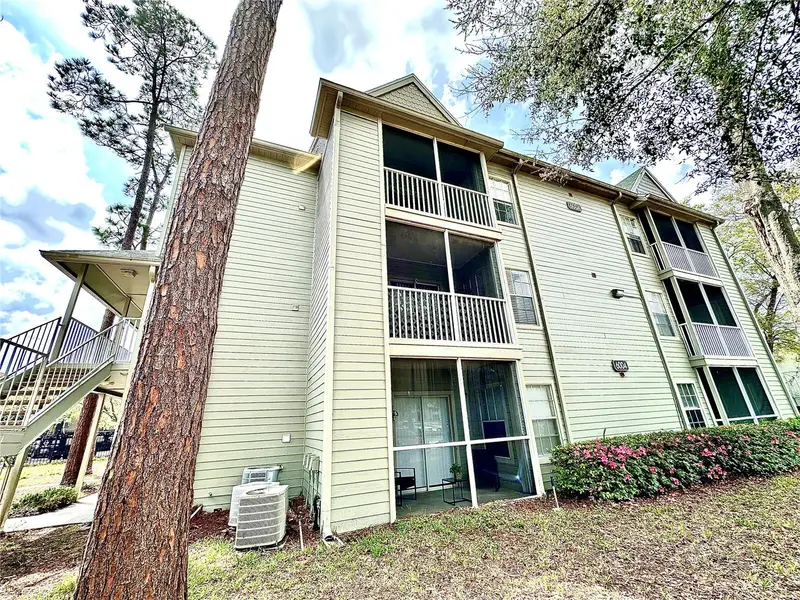 6004 Westgate Dr #301, FL