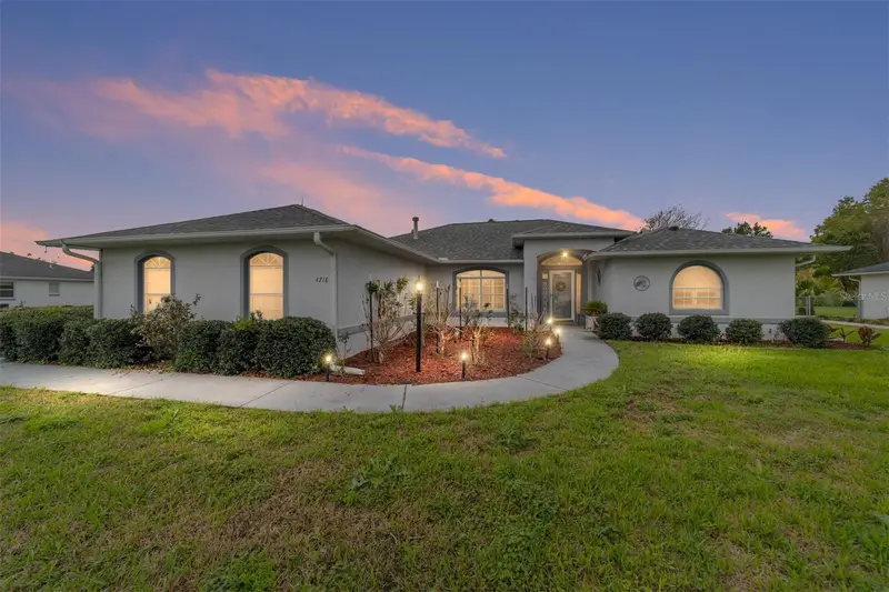4718 Nw 32nd St, FL